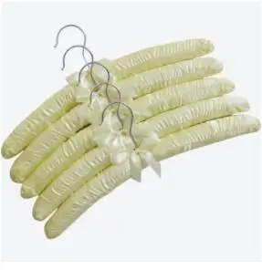 5 pale yellow Новая атласная мягкая вешалка, шелковая обернутая вешалка для одежды, подвесной серебряный крючок, губчатые вешалки для витрины магазина одежды, вешалки - Цвет: 5 pale yellow