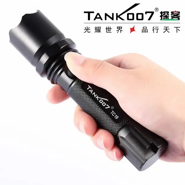 

TANK007 TC19 Cree Q5 3-modes 500lumen LED Flashlight Rechargeable LED Torch by 1*18650 Battery