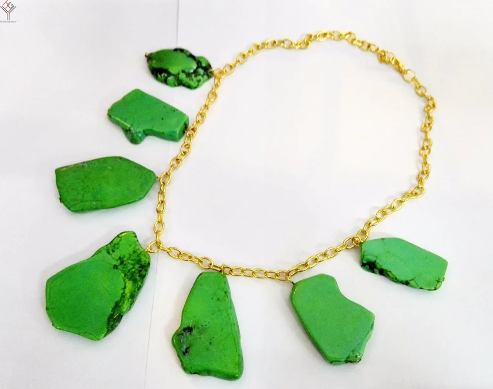 

Женские Ювелирные изделия, кулон, ожерелье 20x35 мм ярко-зеленый камень в стиле барокко круглый кулон Цвет цепочка колье-чокер