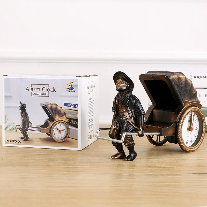 Creative ornaments retro man-pulled rickshaws clock Desktop bedside pointer type alarm plastic crafts for bedroom | Дом и сад