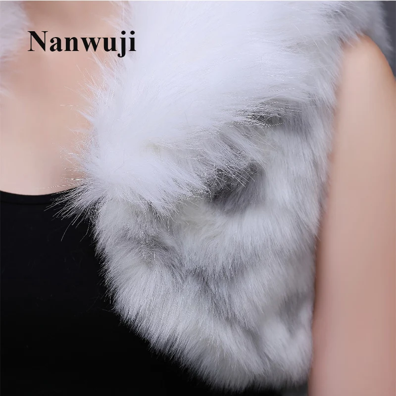 Реальное изображение Новое поступление Свадебные аксессуары перо из