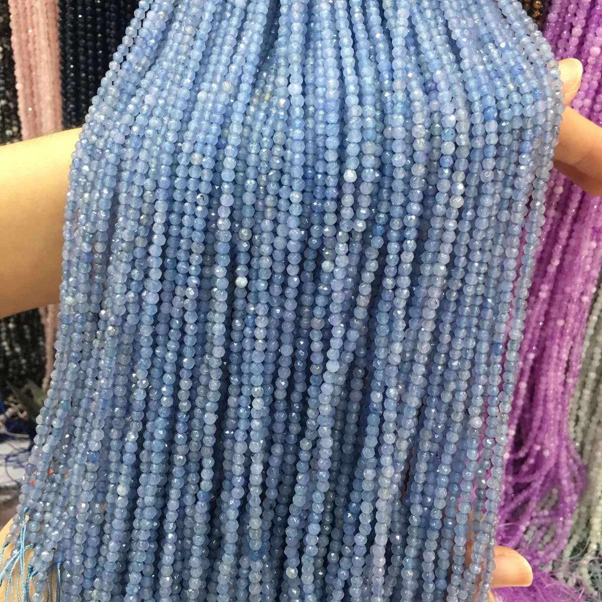 Маленькие бусины из натурального камня 3 мм для изготовления ювелирных изделий