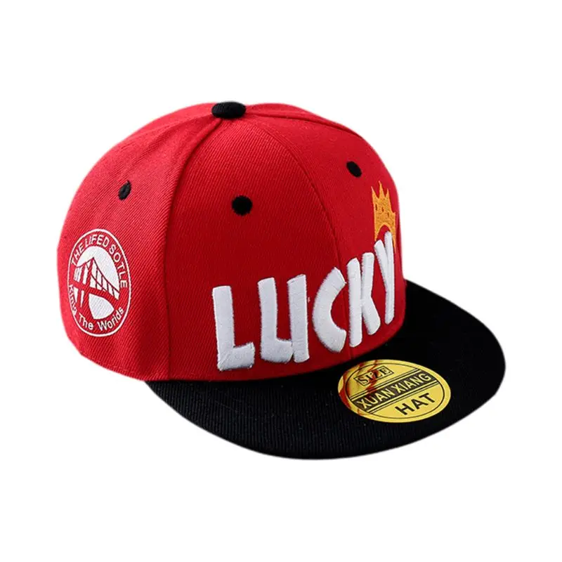 Красный Child Kids Lucky Letter Crown Embroidery Baseball Cap Cartoon Hip-Hop Wide Flat Bill Sunscreen Adjustable Snapback Sun Hat 2-8T - Цвет: Красный