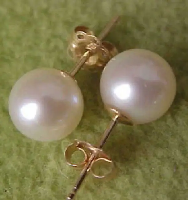 

a pair of 10-11mm south seas white pearl earrings
