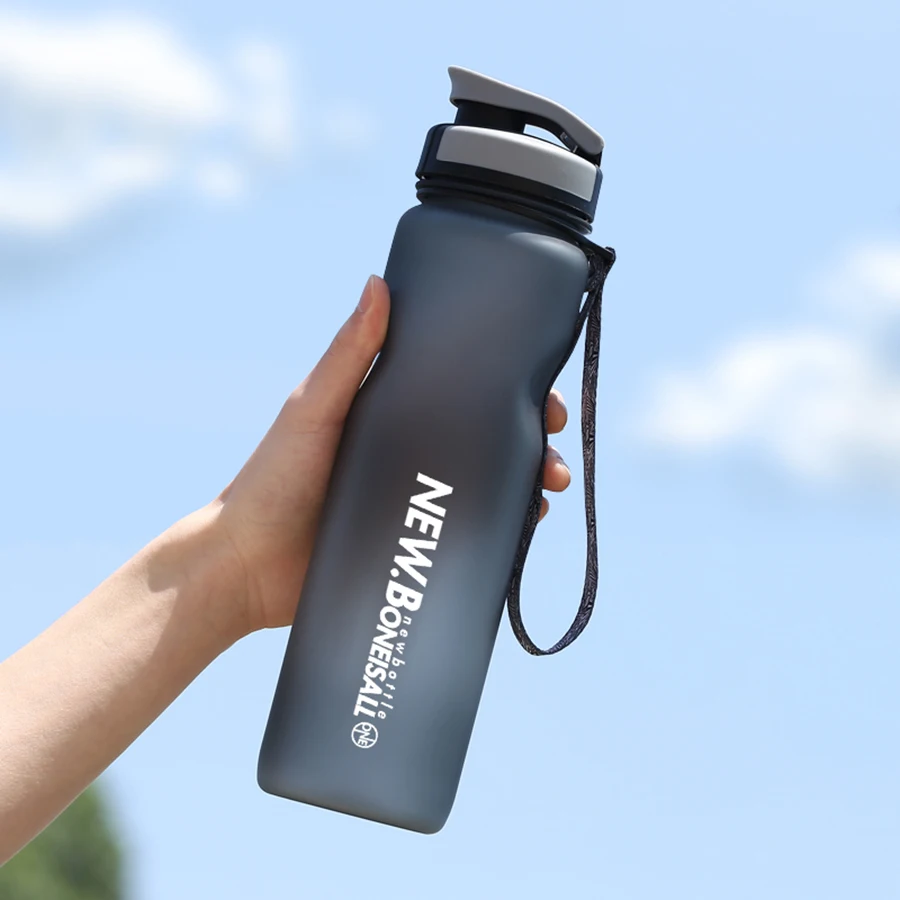 XYKIT спортивные бутылки с водой Тритан материал посуда для напитков протеиновый шейкер Кемпинг Туризм пластиковая бутылка для воды 600 мл