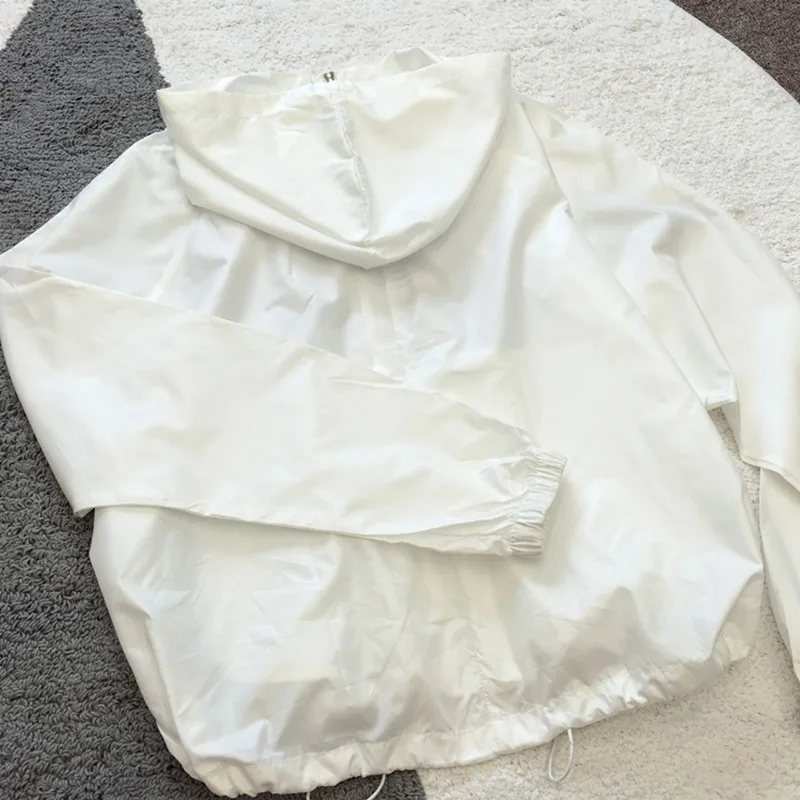 Куртка женская тонкая Солнцезащитная с капюшоном базовый пиджак на молнии