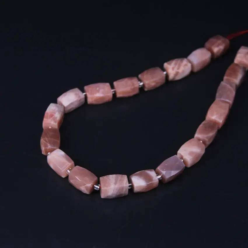 

15.5"/strand Faceted Cube Nuggets Sunstone Loose Beads Wholesale,Cut MoonStone Gems Pendants Bracelat Necklace Jewelry Making