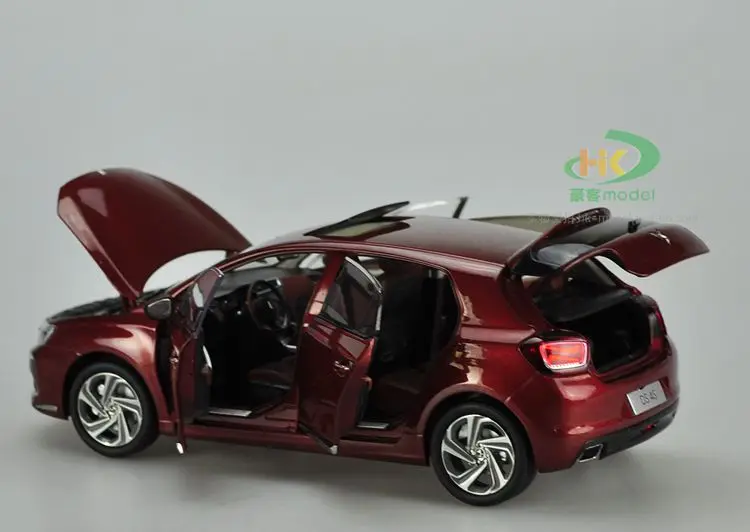 Высокая моделирования 1:18 Citroen DS 4S сплава литья под давлением модель автомобиля