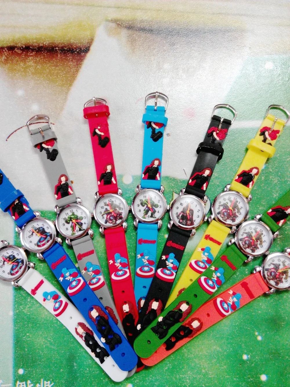 Быстрая Доставка Новое поступление Бесплатная доставка 10 шт./лот часы Мстители