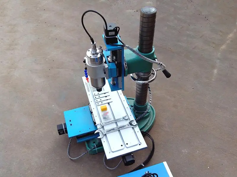 LY CNC 3040 1500 Вт вертикальный 4 осевой Гравировальный Станок Линейный направляющий