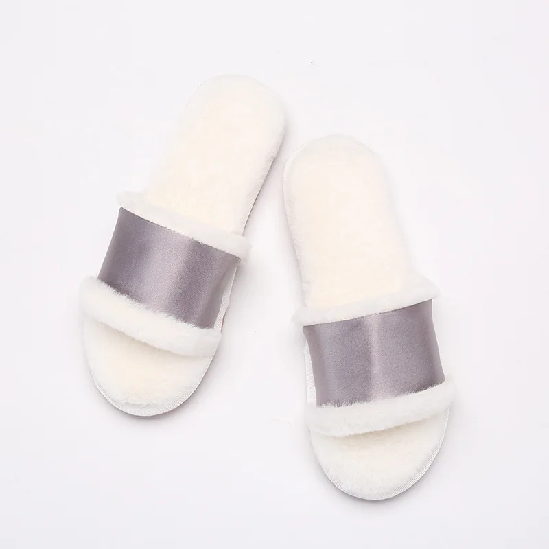 Женские тапочки зимние теплые шлепанцы для дома новинка 2018 модная однотонная