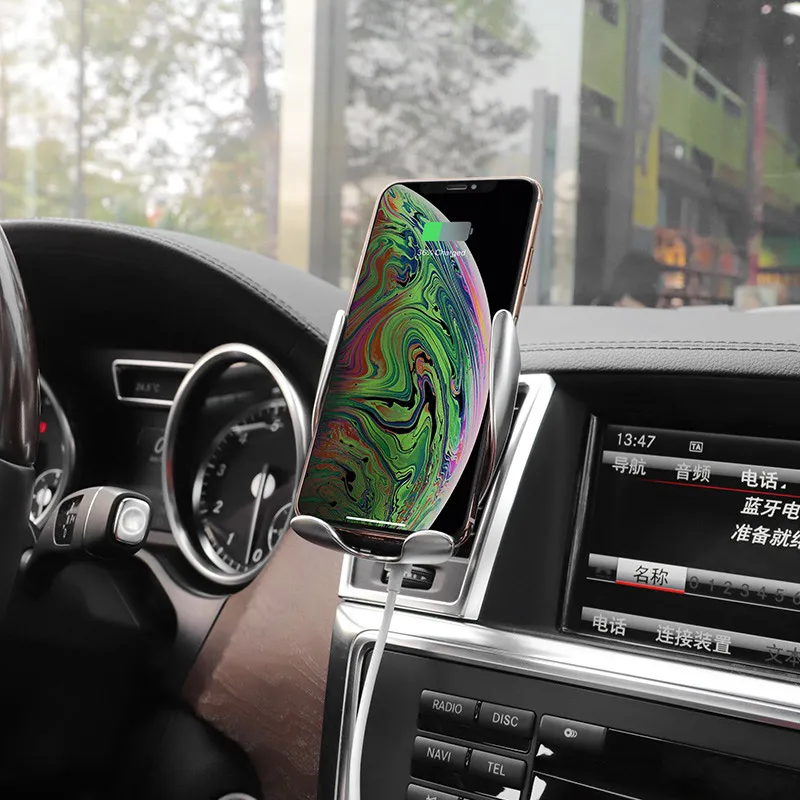 HOCO беспроводной автоматический датчик Автомобильный держатель телефона и зарядное устройство для iPhone Xs XR X samsung S10 авто зажим Крепление в автомобиль с зарядкой