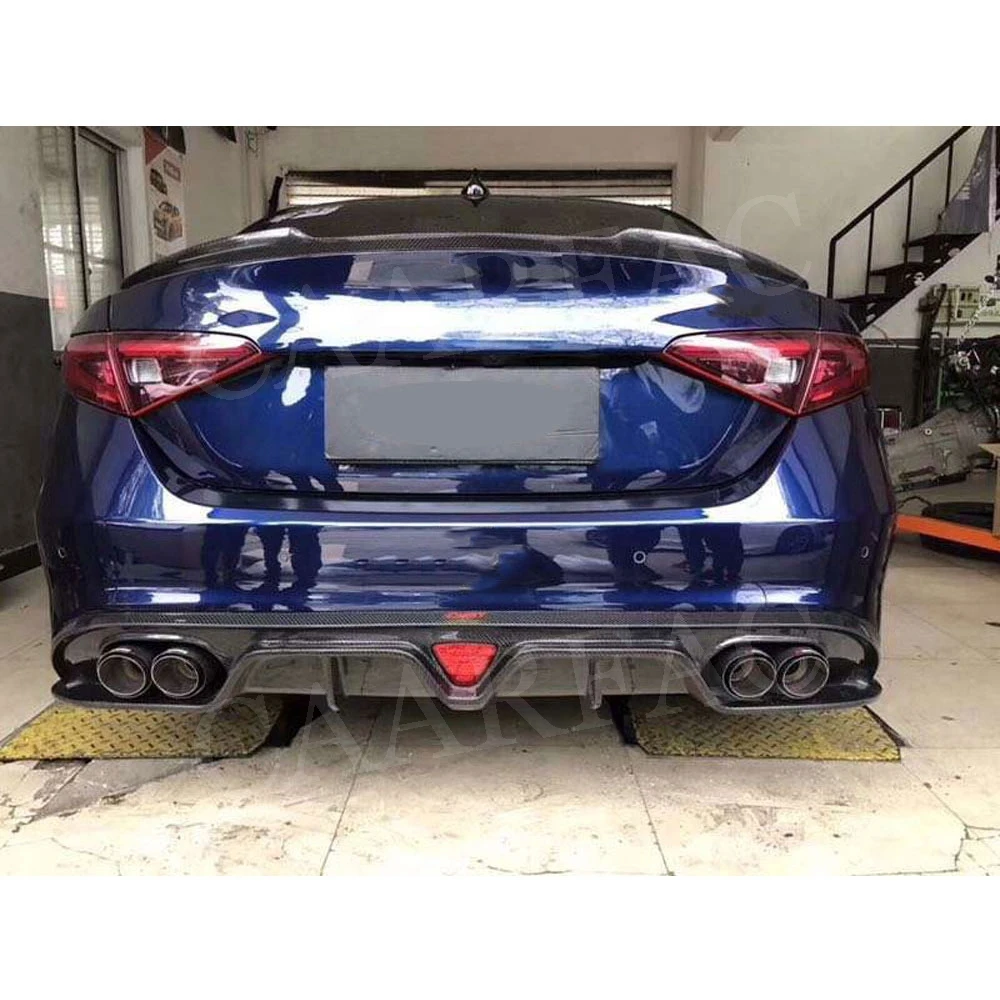 Рассеиватель задней губы из углеродного волокна спойлер для Alfa Romeo Giulia Sedan 4 двери с лампы для бамперов