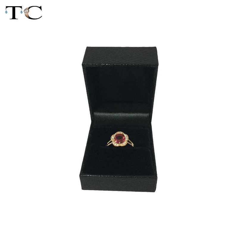 Коробка для колец из черной искусственной кожи Высококачественная коробка