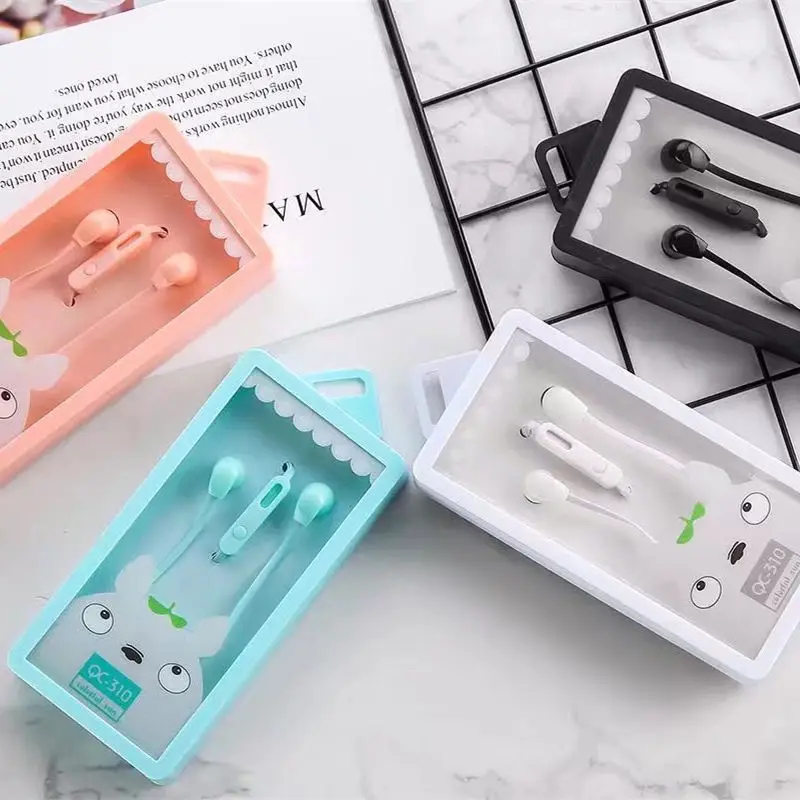 CHICLITS Fashion Lovely Cartoon Totoro Earphones 3.5mm Stereo Music Pink Girl Earplugs Mic For MP3 MP4 Phone Student Kids Gift |