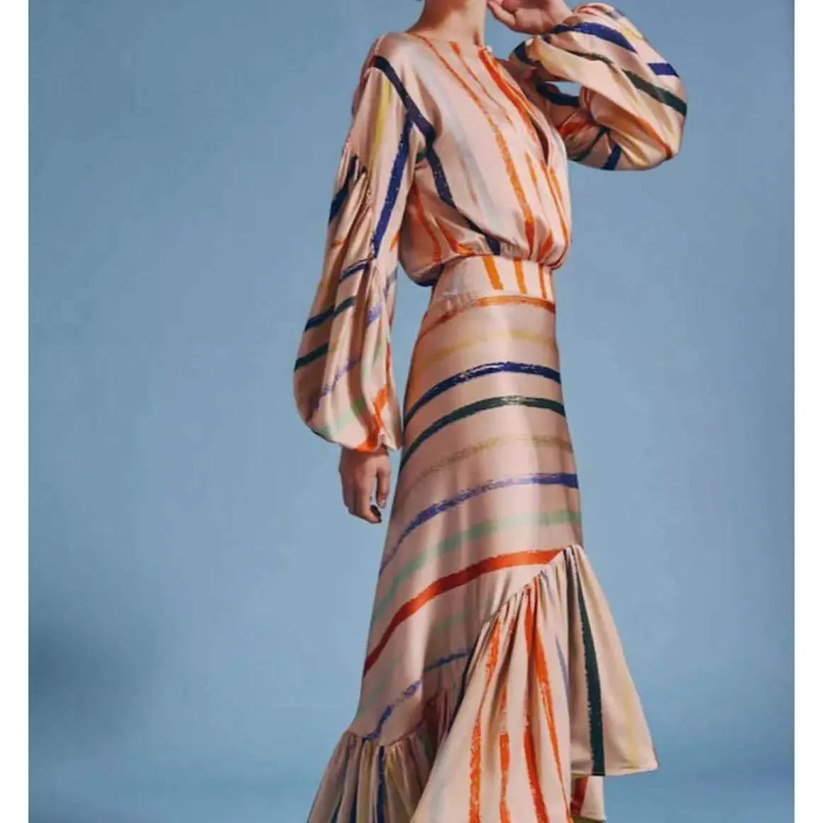 Мода 2019 летнее Новое Полосатое платье с рукавами-фонариками женское сексуальное