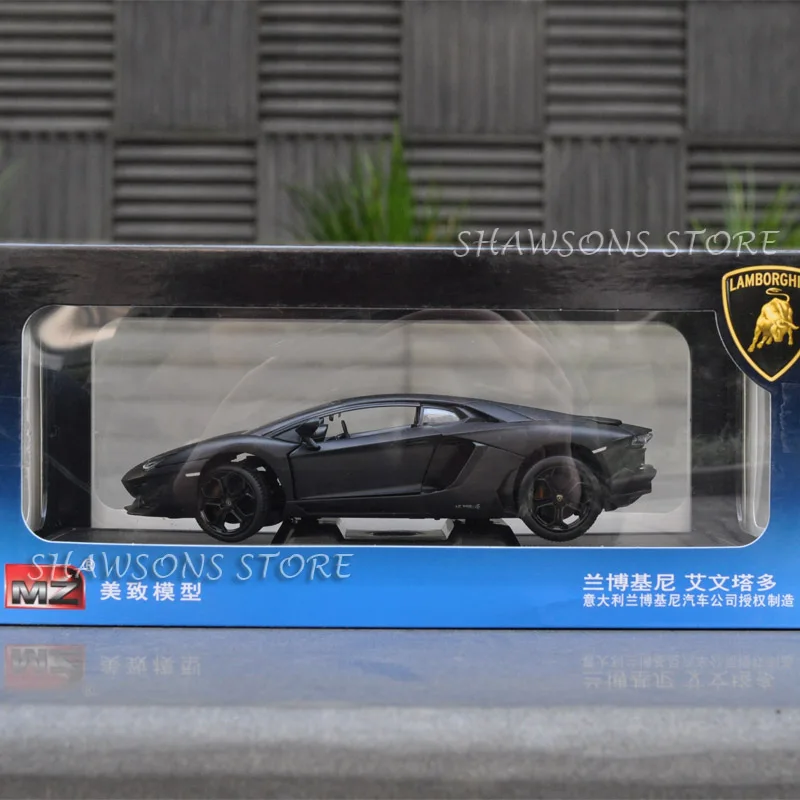 Литая под давлением Металлическая Модель автомобиля игрушки 1:24 Lamborghin Aventador Реплика коллекция - Цвет: Black in Box