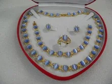 Ювелирное изделие в виде слова драгоценный камень кварцевый настоящий опал