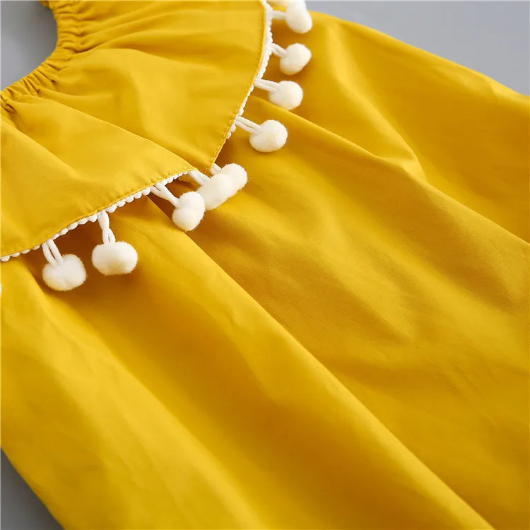 Комбинезон с рюшами на воротнике желтый хлопковый комбинезон отделкой Кремовым