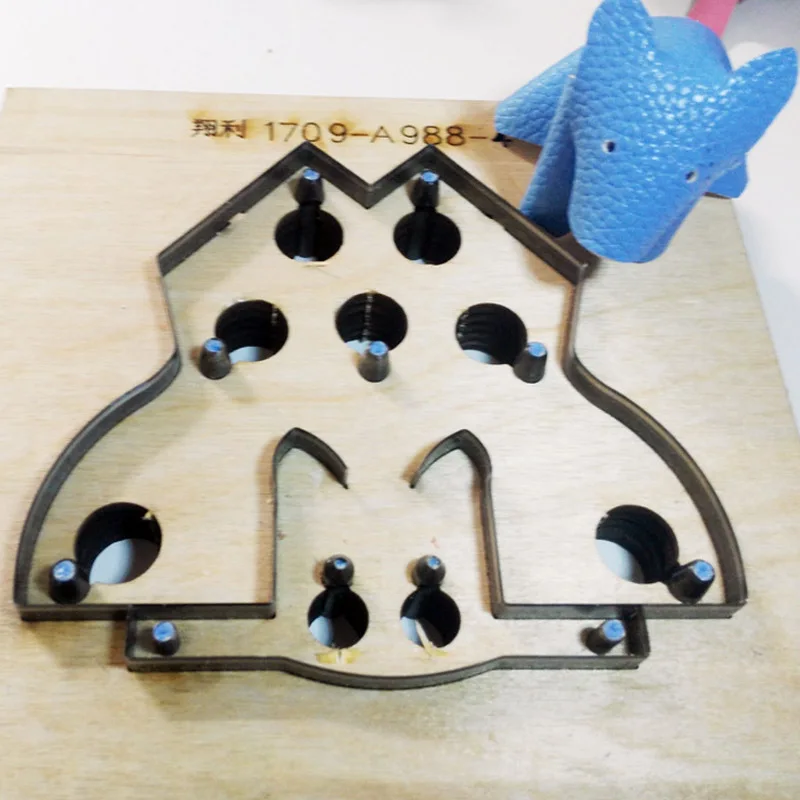 Японская кожаная форма со стальным лезвием животное брелок орнамент кожевенное