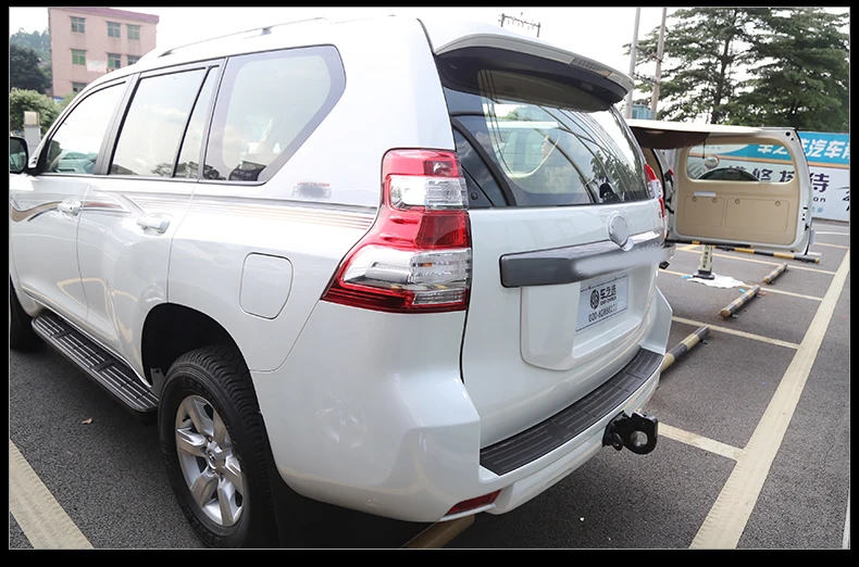 1 шт. для TOYOTA PRADO 4000/2700 Ближний Восток издание трейлер крюк яркое серебряное