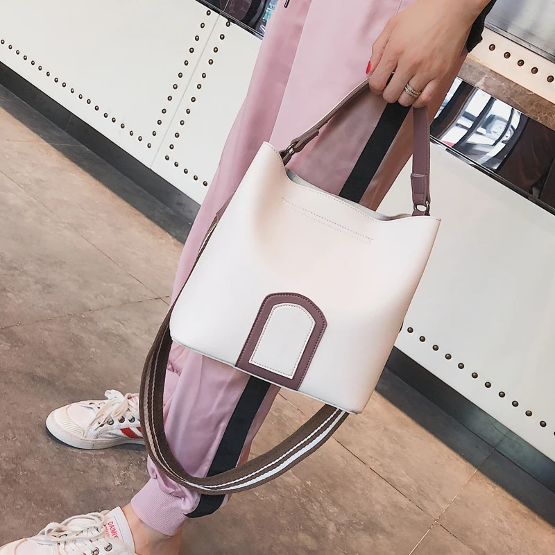 

Fashion Bucket Female bag 2018 New Handbag Quality PU Leather Women bag Hit color Large capacity Tote bag Portable Shoulder bags