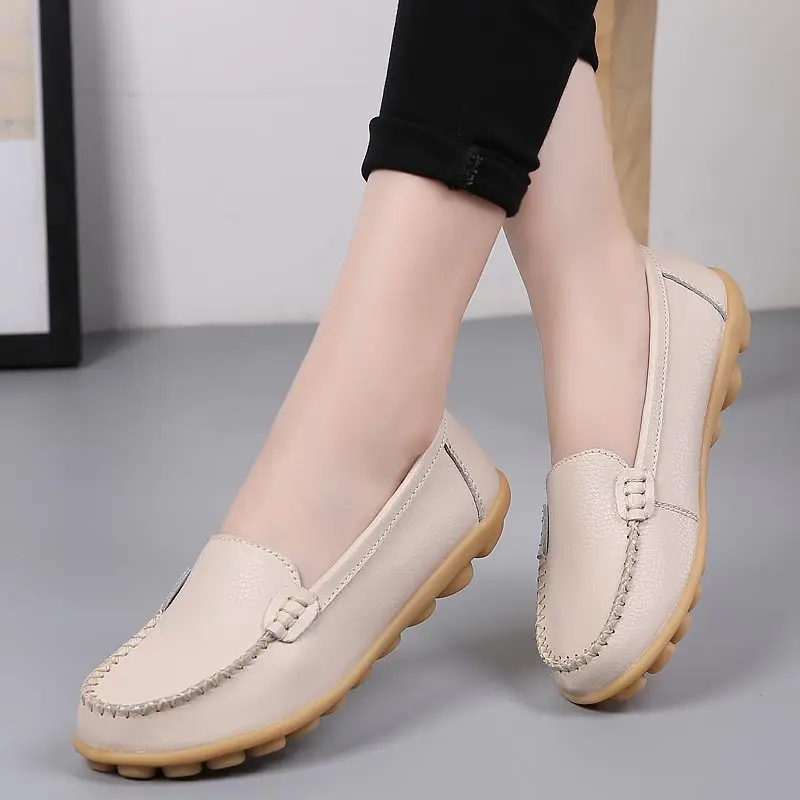 Beige Женская обувь новые туфли из натуральной кожи на плоской подошве женские модные повседневные Лоферы без шнуровки с круглым носком, однотонная женская обувь, большие размеры 35-44 - Цвет: Beige