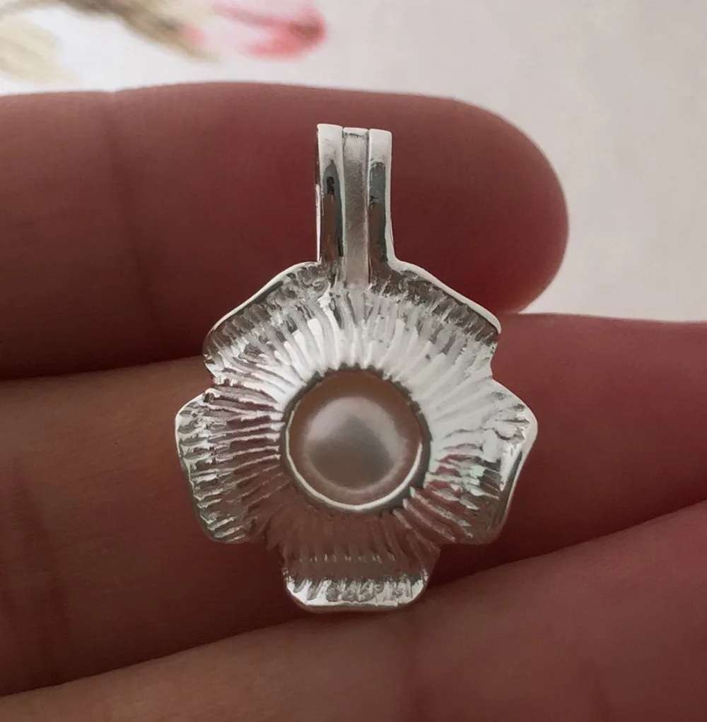 Твердый 925 Серебряный цветок розы Форма жемчужный медальон клетка может открыть