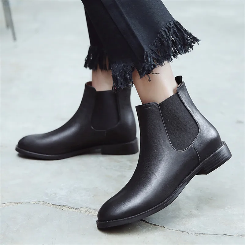 Женские ботильоны в байкерском стиле FEDONAS из натуральной кожи на толстом каблуке