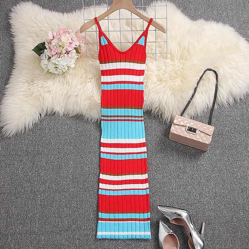 Женское вязаное платье ALPHALMODA Радужное Полосатое облегающее эластичное на