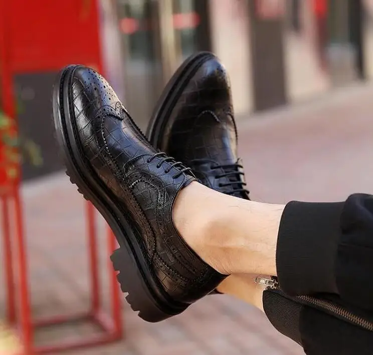 

Retro sculpted flowers for men's leather shoes for party wedding shoes