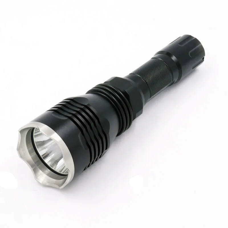 Дальность освещения 300 метров светодиодный фонарик высокой мощности из