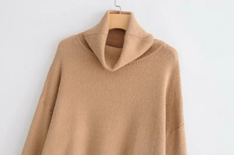 Тонкий женский пуловер вязаный джемпер в рубчик с высоким воротником зимний