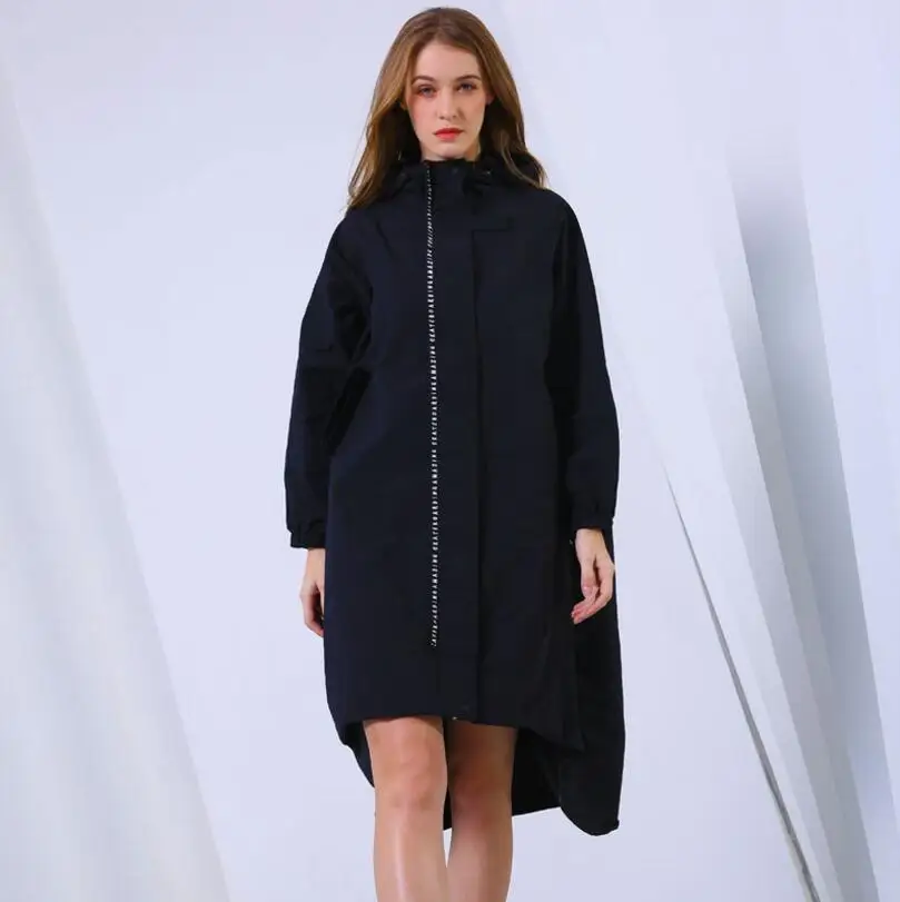 Женское Асимметричное пальто с капюшоном черное или белое длинное большого