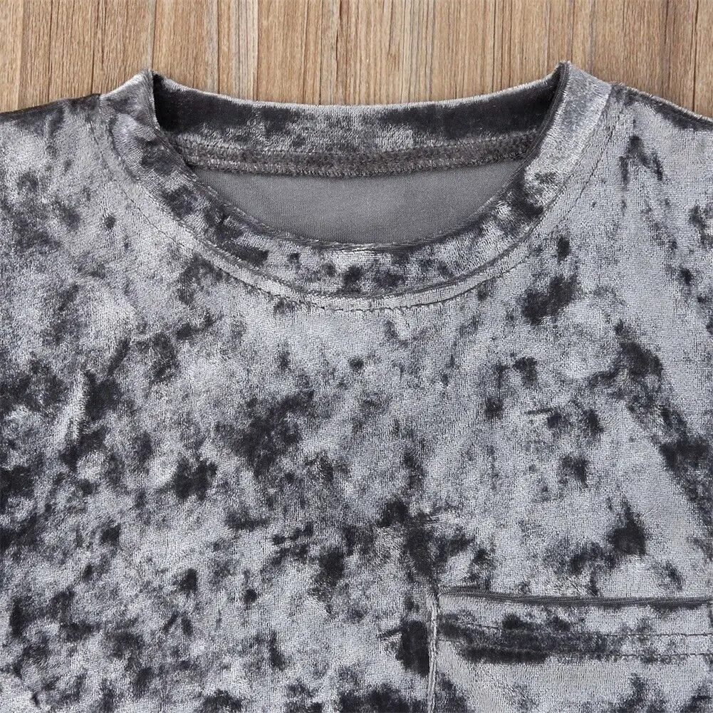 Комплект одежды из 2 предметов футболка с коротким рукавом и короткие штаны