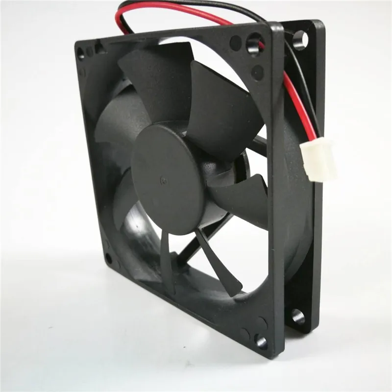 Вентилятор GUNCAIZHU 8 см 80x80x20 мм охлаждающий вентилятор master case 5 в 0 4a 2 Вт