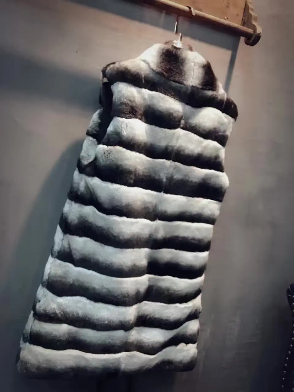 Chinchilla rex rabbit fur vest winter women fashion real rex rabbit fur long gilet sleeveless blazer enlarge