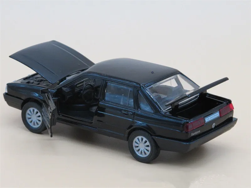 Classic cars alloy car models 1:32 Sound and light back to power the best-selling children's toy free shipping |