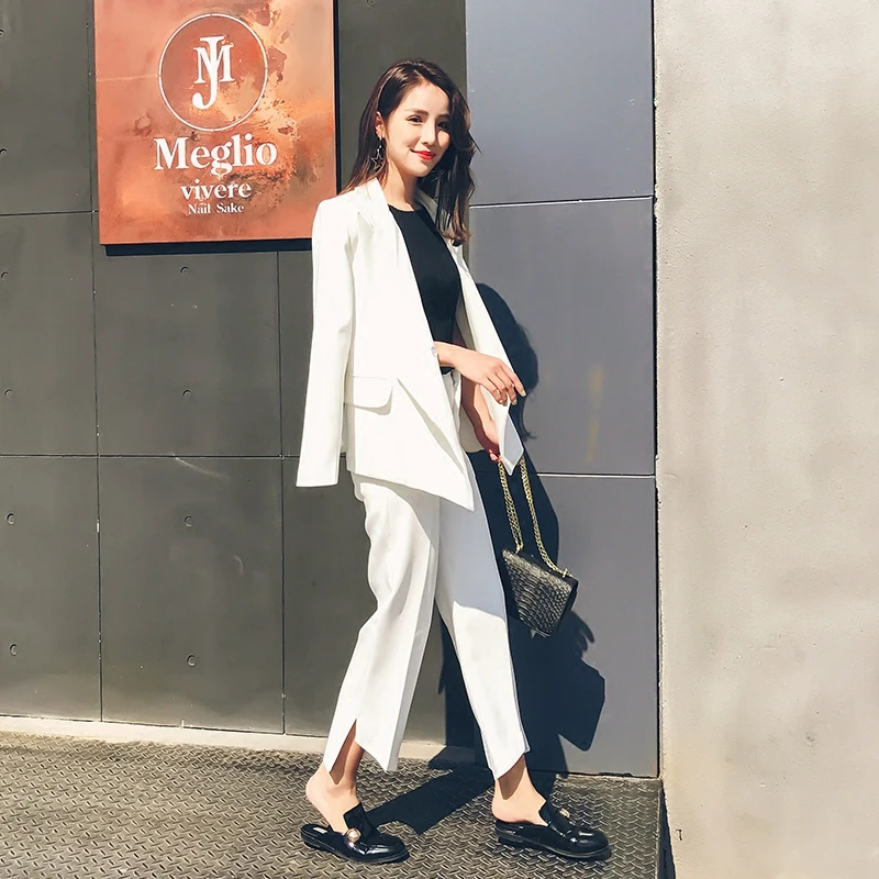 Женский костюм в британском стиле на каждый день весна-осень два комплекта |