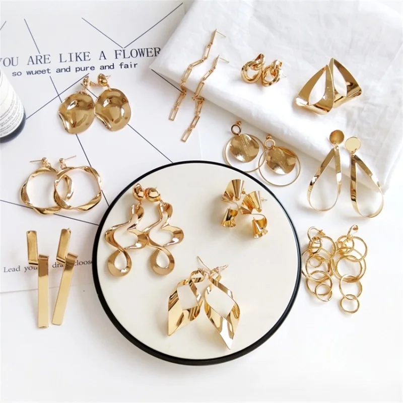 2018 Новая мода Круглый Геометрия Сексуальная Преувеличение серьги творческий