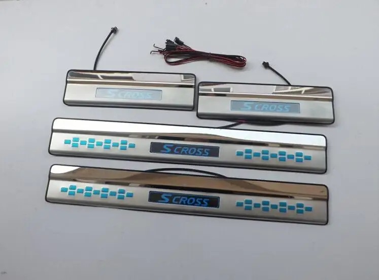 Нержавеющей LED порога полосы для Suzuki SX4 S Крест 2013- Добро пожаловать педаль стайлинга автомобилей Наклейки авто интимные аксессуары 4 шт