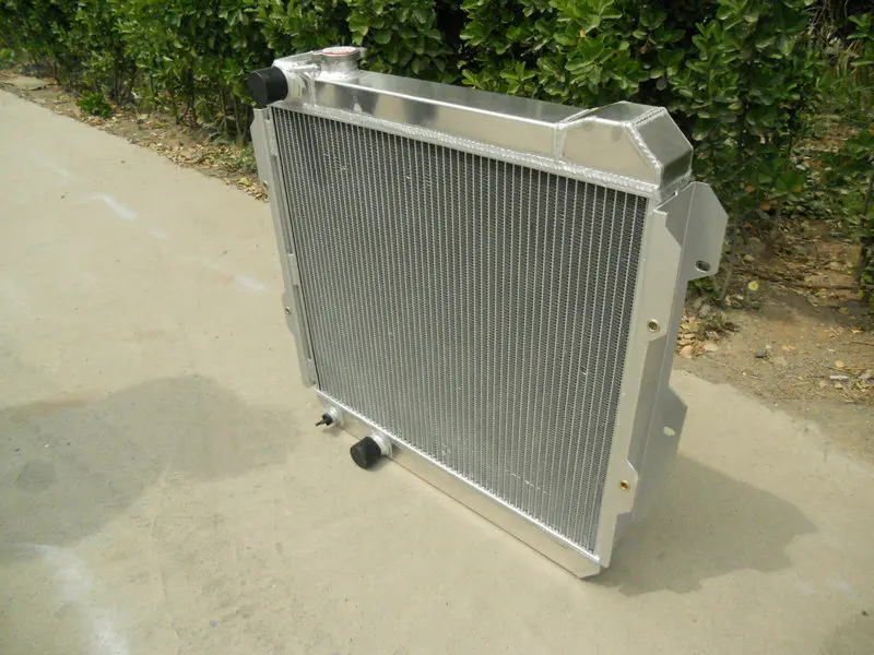 Универсальный алюминиевый радиатор высокопроизводительный 3 ядра для Toyota HILUX LN85