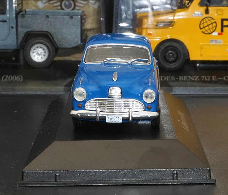Chevrolet 400 4 пуэтас 1/43 Игрушечная модель автомобиля литые под давлением игрушечные транспортные средства высокое качество сплав Автомобильные Игрушки для Ika Bergantin Estanciera 3 шт