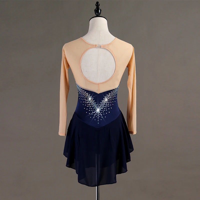 

Figure Skating Competition Dress Girls Long Sleeve Round Neck Shiny Crystal Adult Elasticity Ice Skating Clothes Customize B095