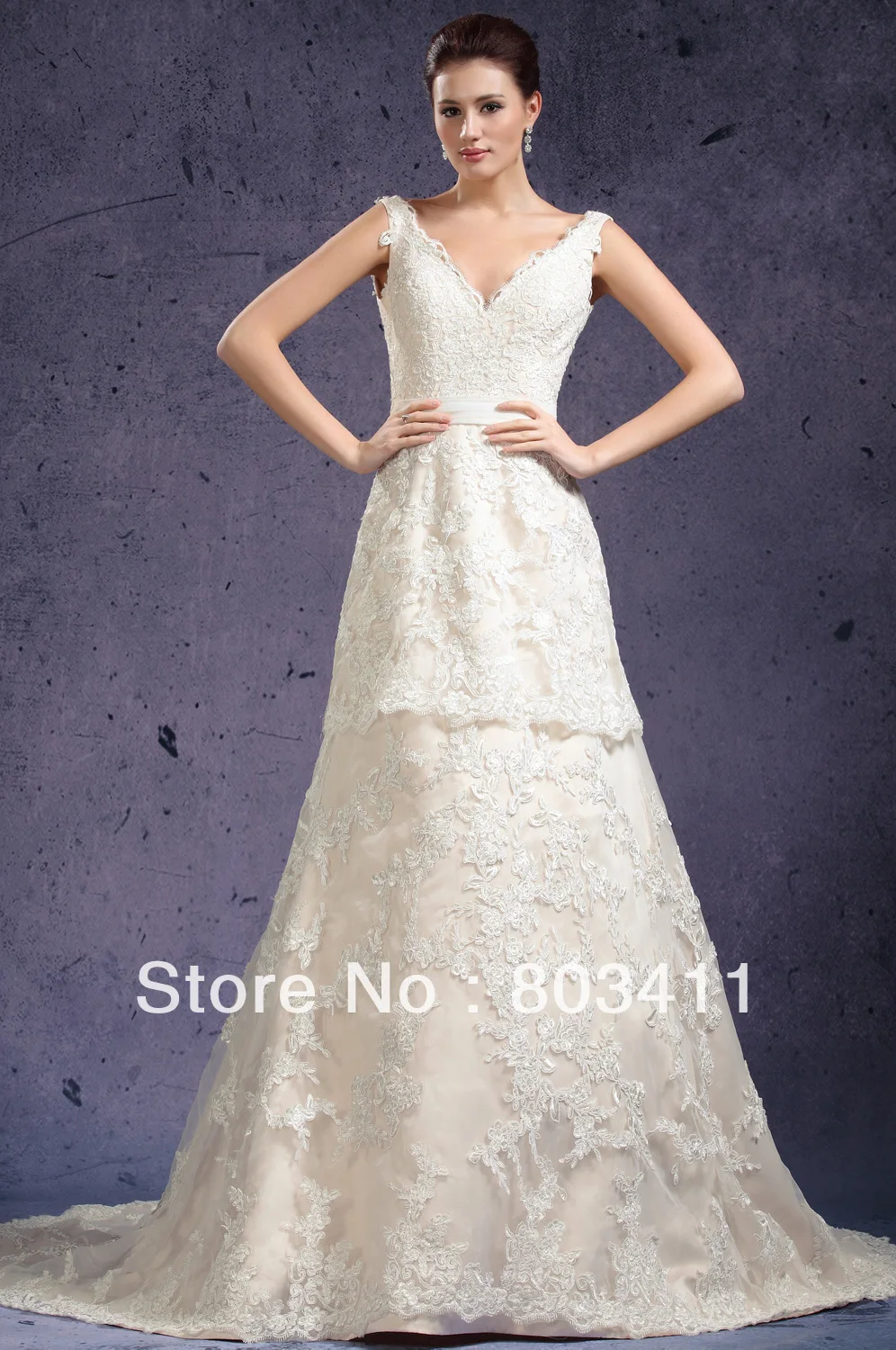 

Freeshipping New V-cut Neckline Lace Appliques Court Train Bridal Wedding Gown