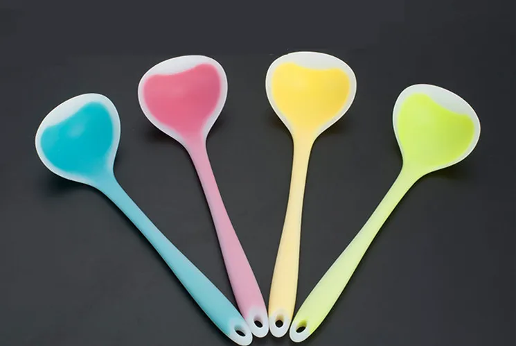 Полупрозрачная антипригарная силиконовая ложка термостойкая с ручкой для