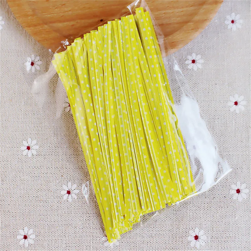Yellow 100 шт./лот, 9 см металлические закрученные стяжки для виолончели, мешок для конфет, стальная упаковка для выпечки, лигирование, леденец, десерт, уплотнительный закрученный галстук - Цвет: Yellow
