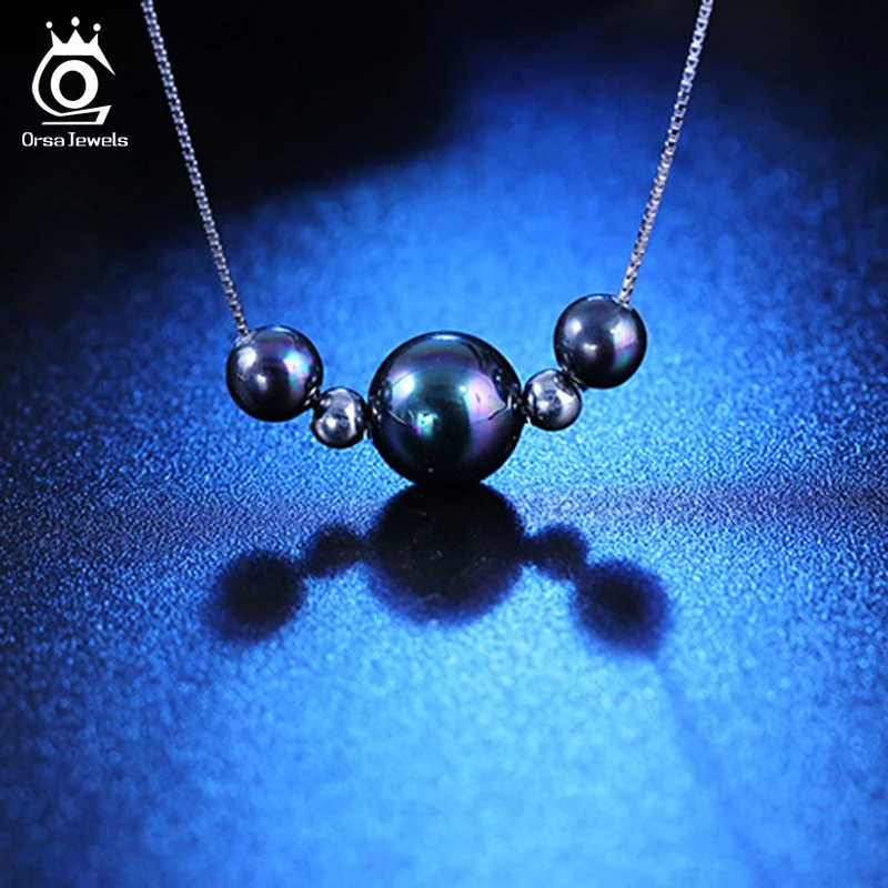 ORSA JEWELS серебряное ожерелье с подвеской 925, высокое качество, жемчужные подвески в виде ракушки, круглое черно-белое жемчужное ожерелье, ювелирные изделия для девушек OPSN25