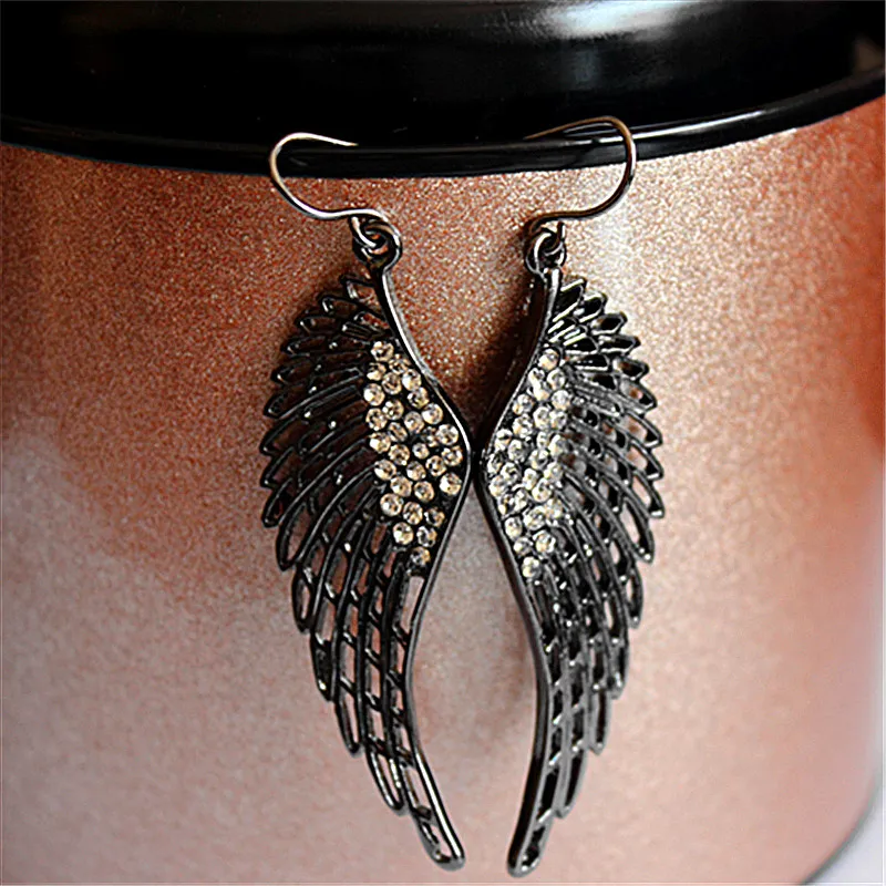 Новинка Лидер продаж стильные модные женские серьги в виде крыльев с черным