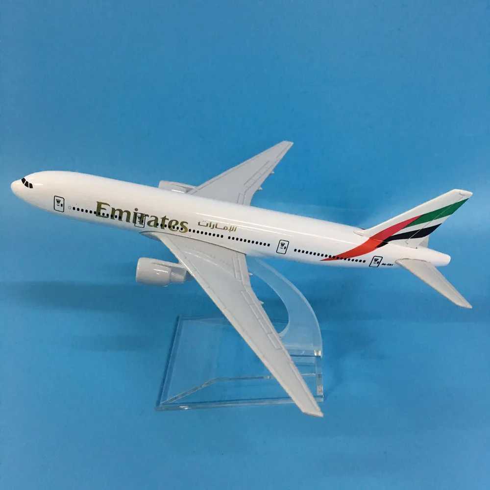 JASON TUTU модель самолета Модель Emirates Boeing B777 модель самолета литая под давлением металлическая 1:400 16 см модель самолета игрушка gif